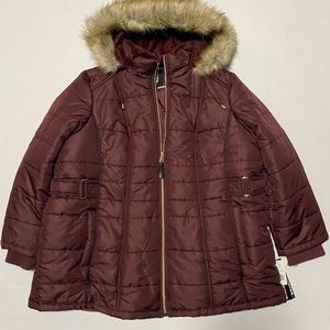 Details international puffy coat size 2X